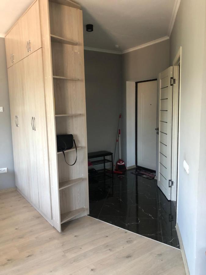 Cosy Flat In The Center Almaty